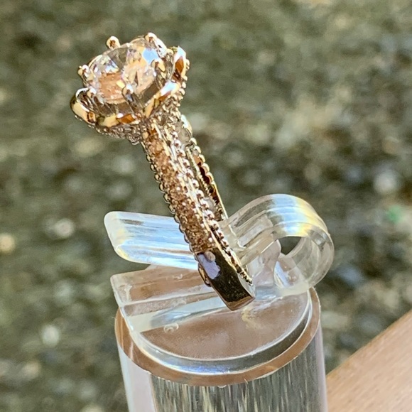 Silver Rings Round Cut White Sapphire Wedding - Picture 2 of 11